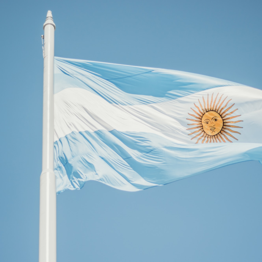 Coming to Argentina Coming to Argentina